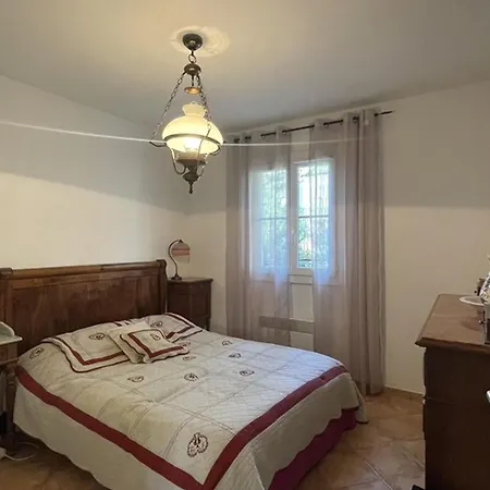 Дом отдыха Maison Charmante Pres Du D'esparron, 2 Chambres, Parking - Fr-1-822-10 *